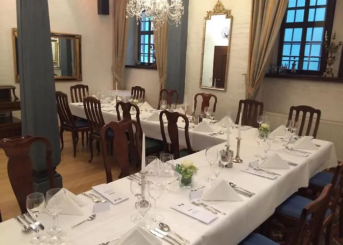 Vier Jahreszeiten Hotel