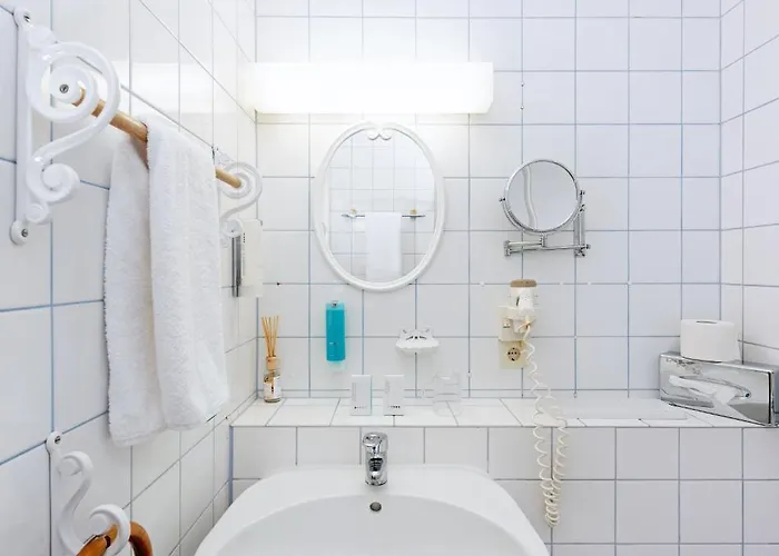 Hotel Vier Jahreszeiten 3*